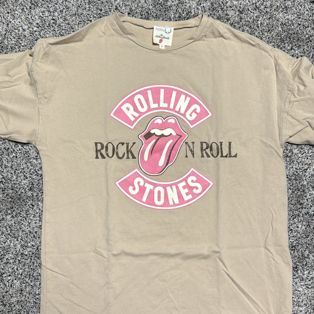 Fantastic Fawn Tan Tee with Pink and Black Graphic